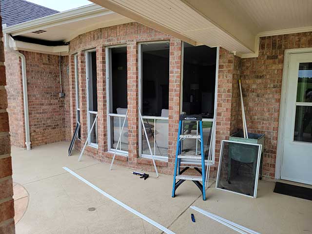 Window Glass Replacement Services
